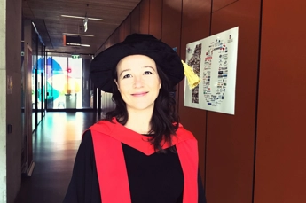 Dr Zoe Doubleday
