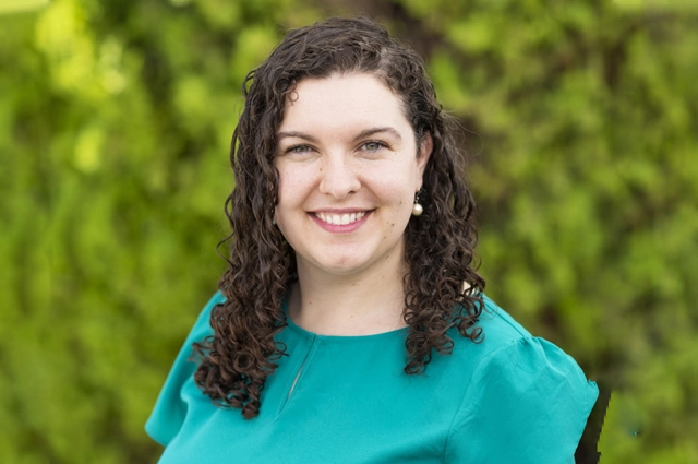 Headshot of Kirsten Gottschalk